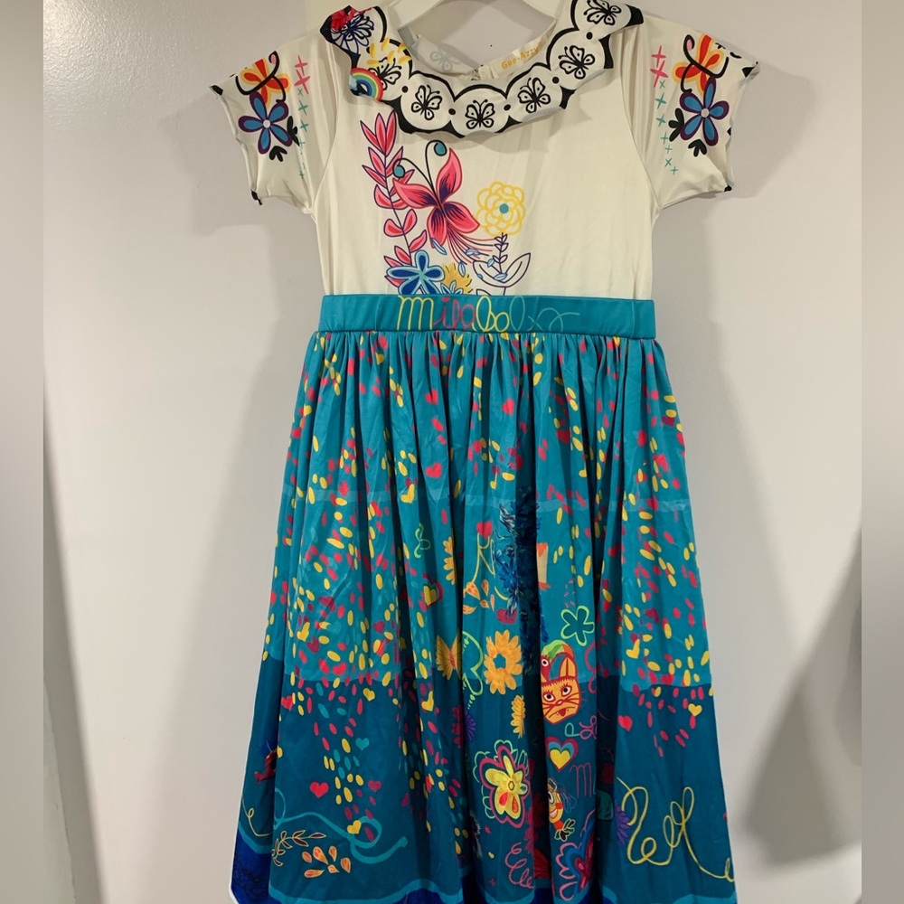 Maribel Halloween costume